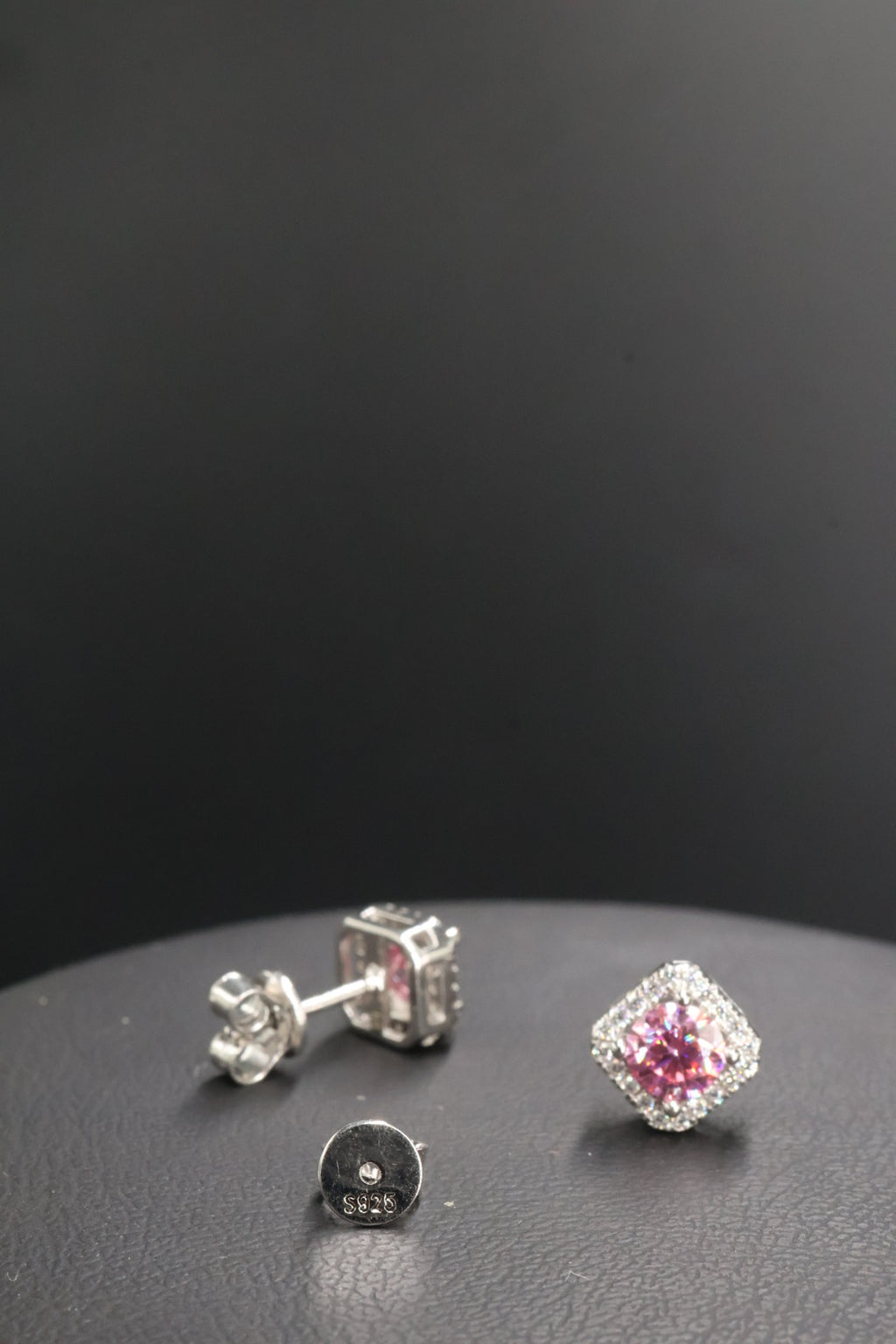 Aretes en Plata 925 Perfect Box - Moissanita Pink 0.5 ct.