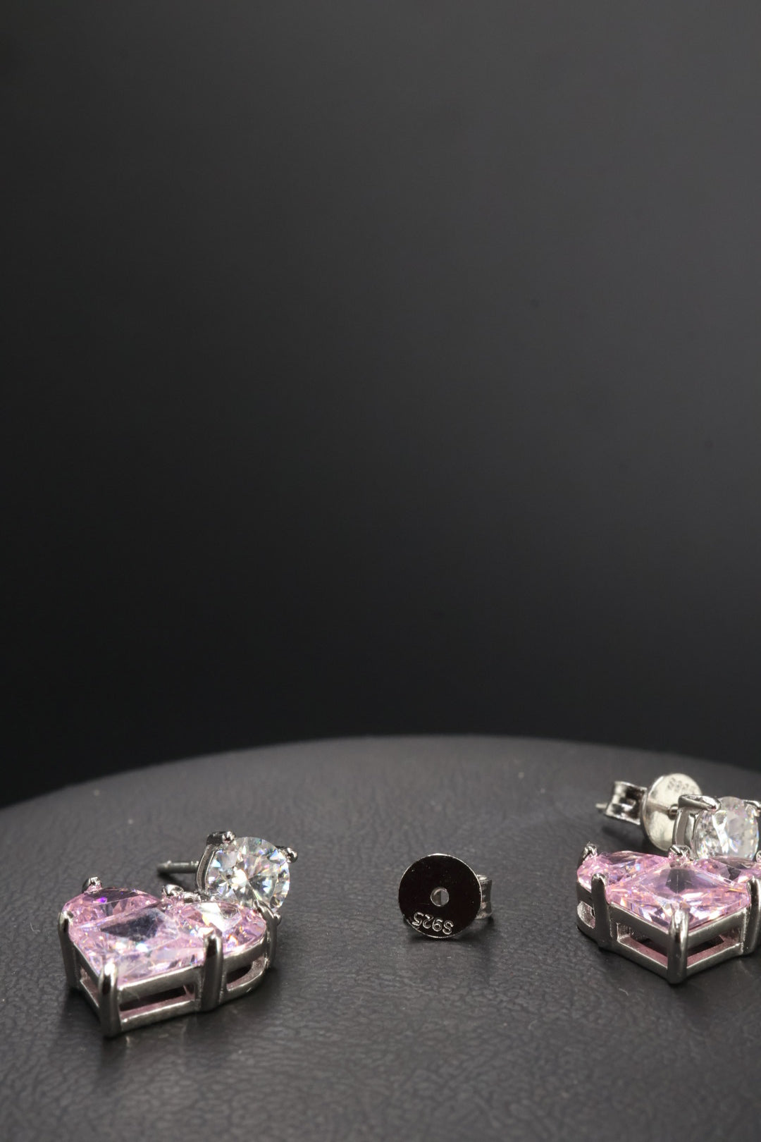 Aretes en Plata 925 Corazón CZ - Moissanita D 0.5 ct.