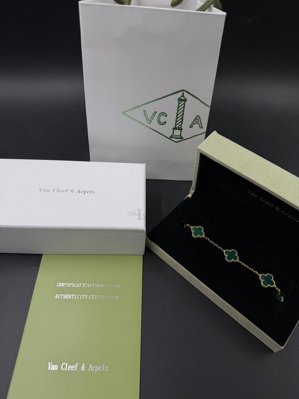 Pulsera VCA Alhambra 1:1 Gold Malaquita