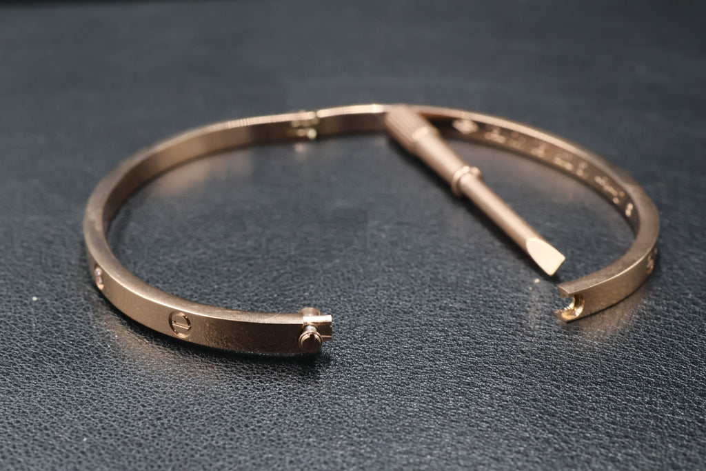 Brazalete Cartier Love Diamonds - Rosa