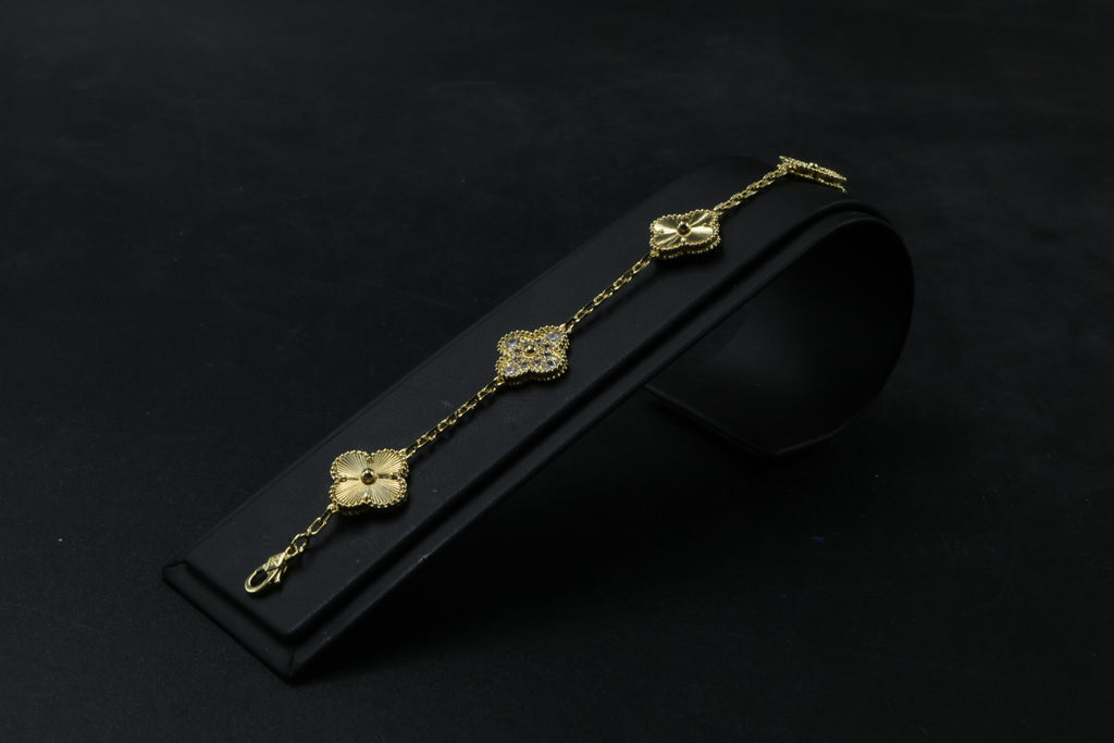Pulsera VCA Alhambra 1:1 Gold Guilloché - Diamonds