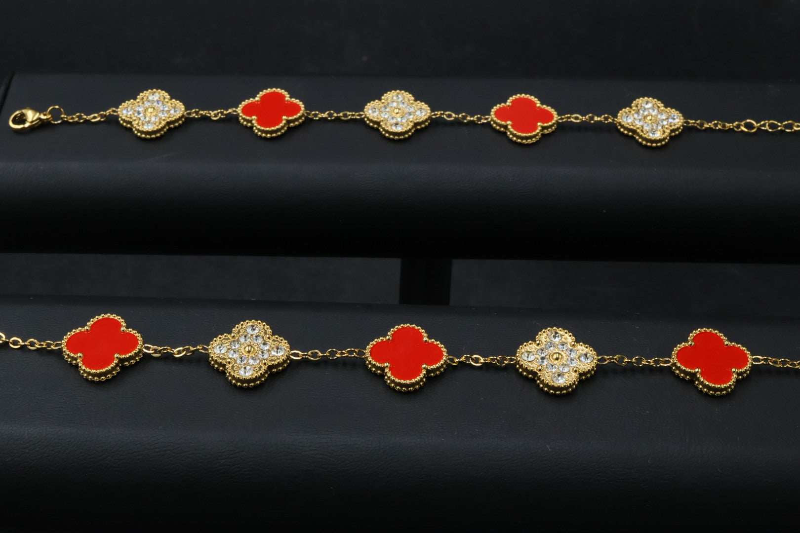 Pulsera Trébol 15 mm con Zirconias 3 en 1 Dorado - Rojo