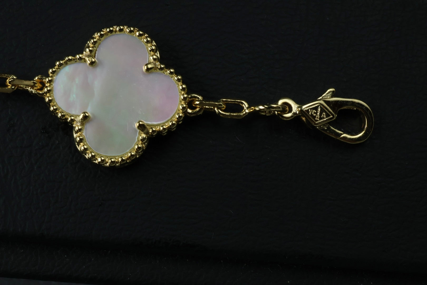 Pulsera VCA Alhambra 1:1 Gold Nácar