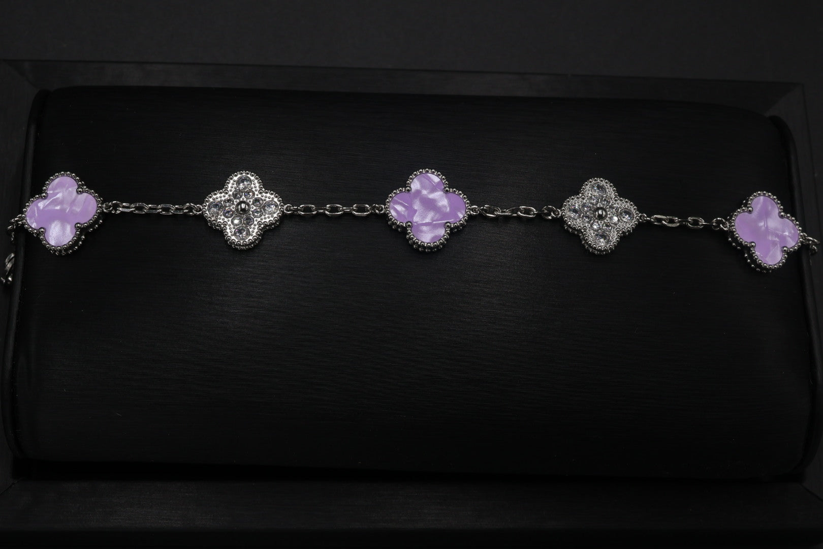 Pulsera Trébol 15 mm Mármol Lila con Zirconias