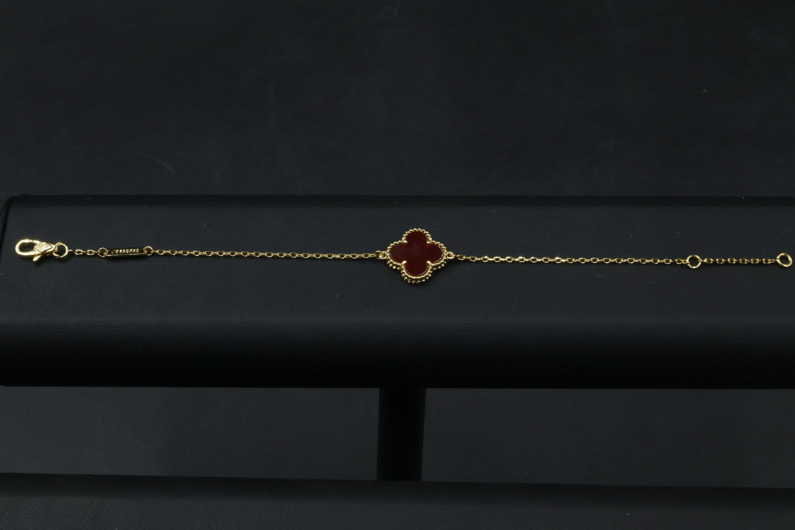 Pulsera VCA Sweet Alhambra 1:1 Gold Cornalina.