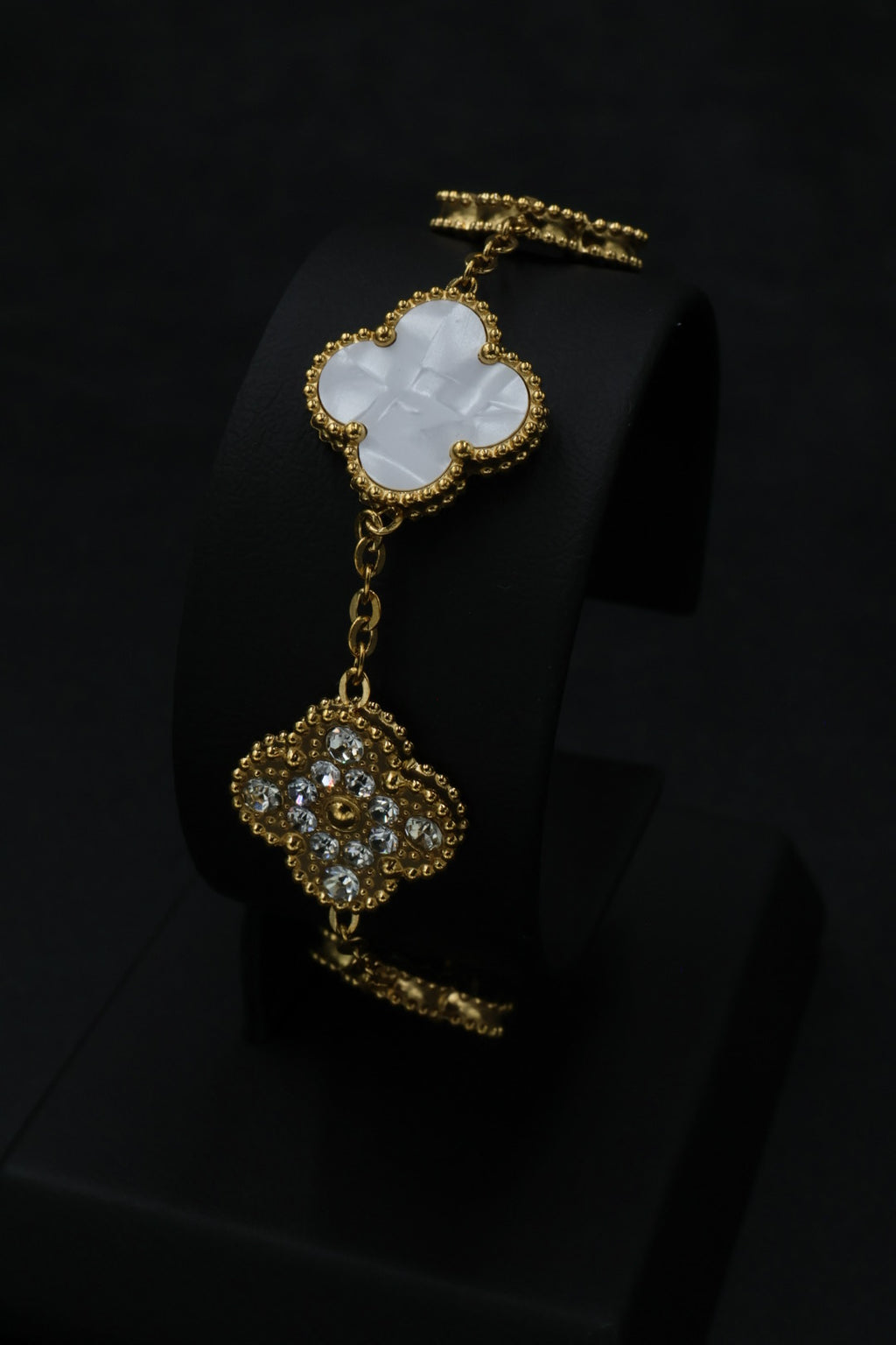Pulsera Trébol 15 mm con Zirconias 3 en 1 Dorado - Blanco