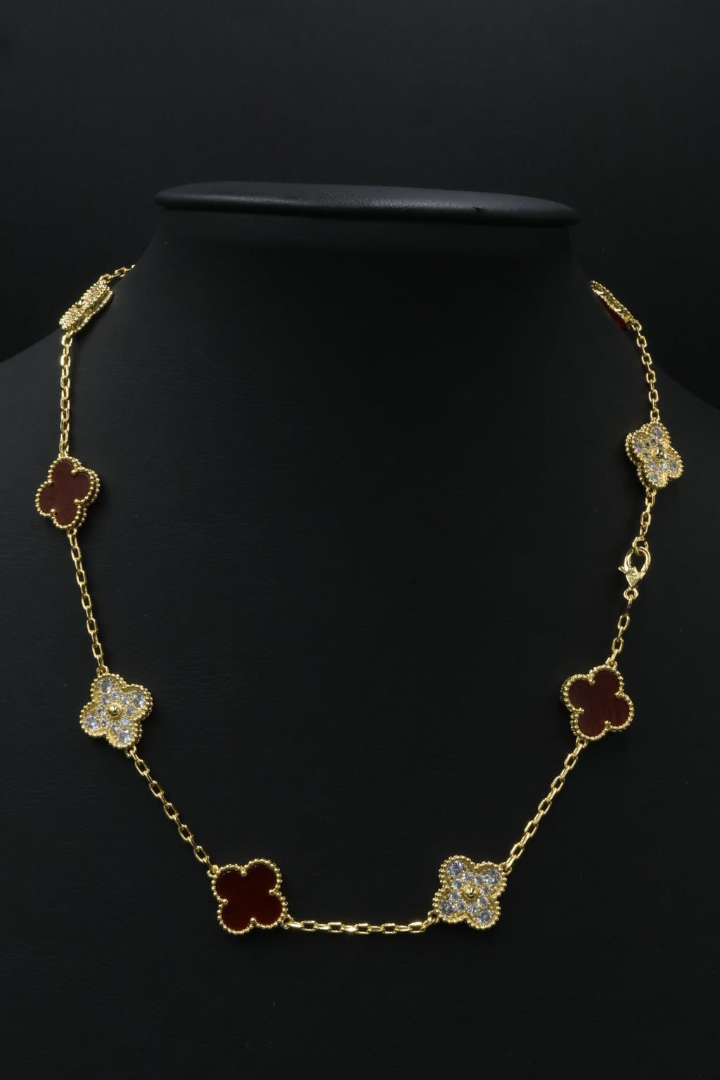 Collar VCA Alhambra 10 Motivos - Gold Cornalina Diamonds.