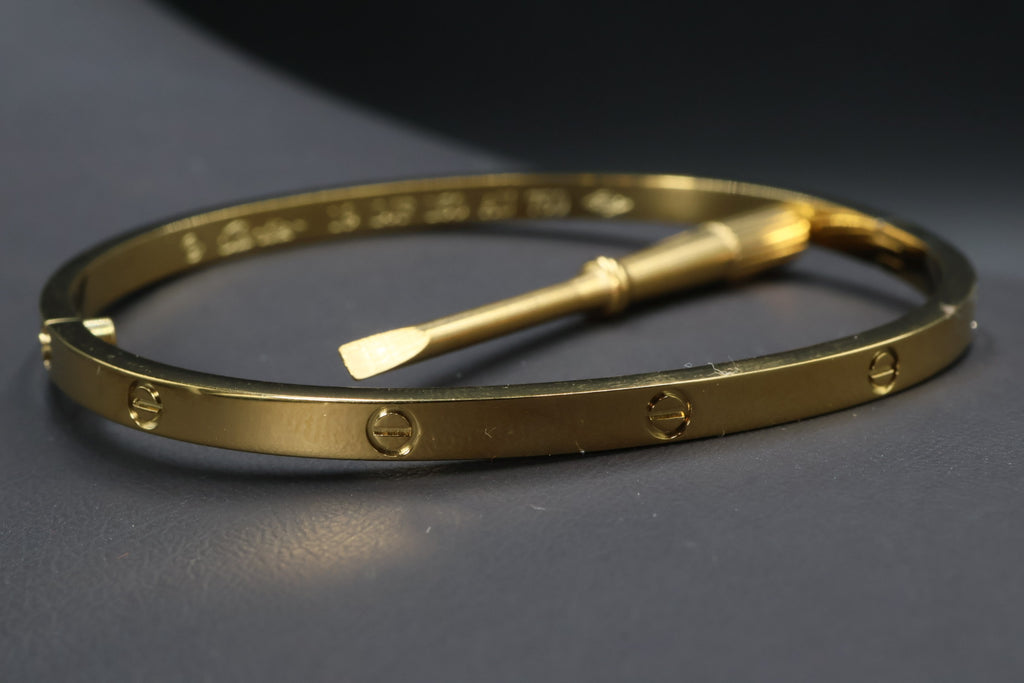 Brazalete Cartier Love - Dorado.