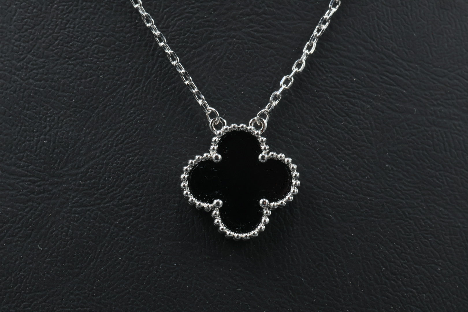 Collar Vintage Alhambra 1:1 Silver Onyx.