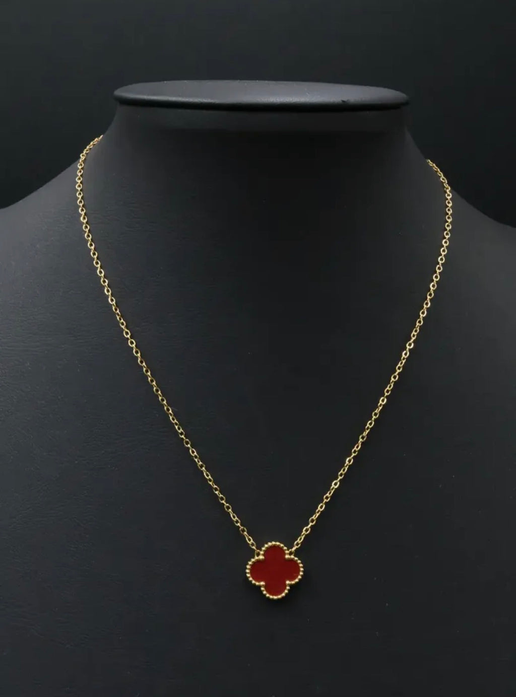 Collar 1 trébol - Dorado / Rojo.
