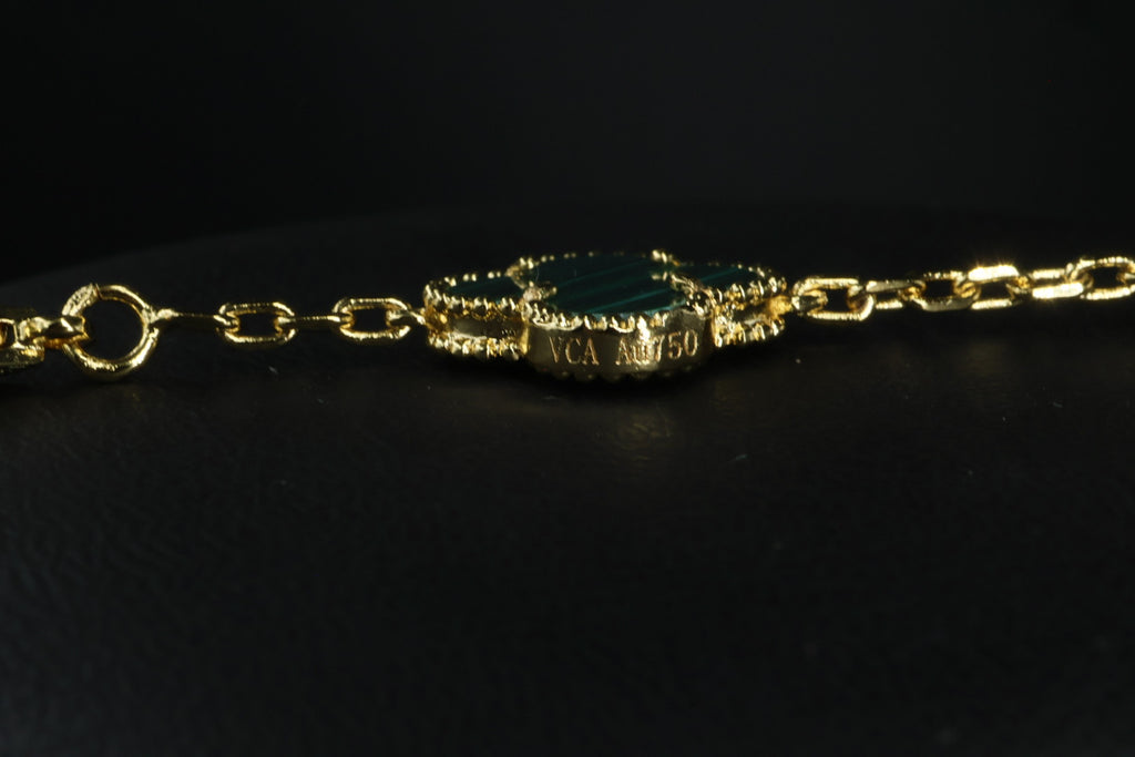 Collar VCA Alhambra 10 Motivos - Gold Malaquita Diamonds.
