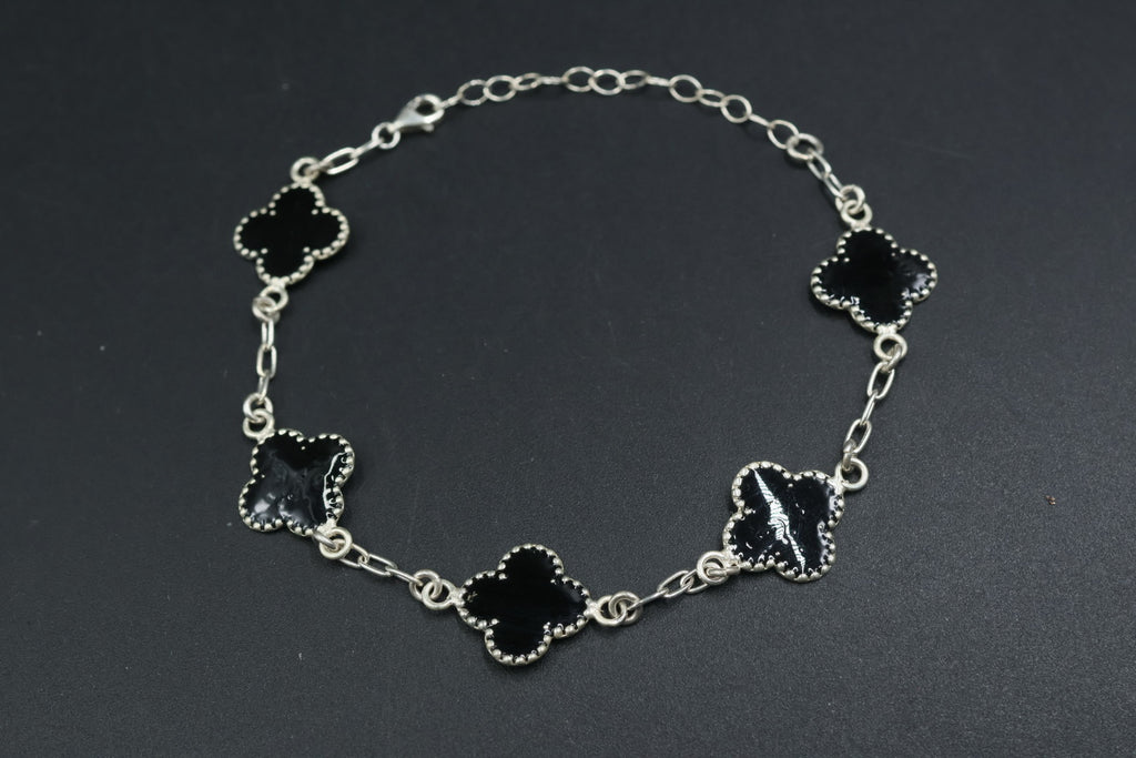 Pulsera Trébol Negro en Plata 9.25 S925