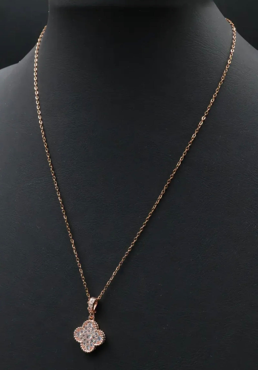 Collar 1 trébol - Rose Gold Zirconias.