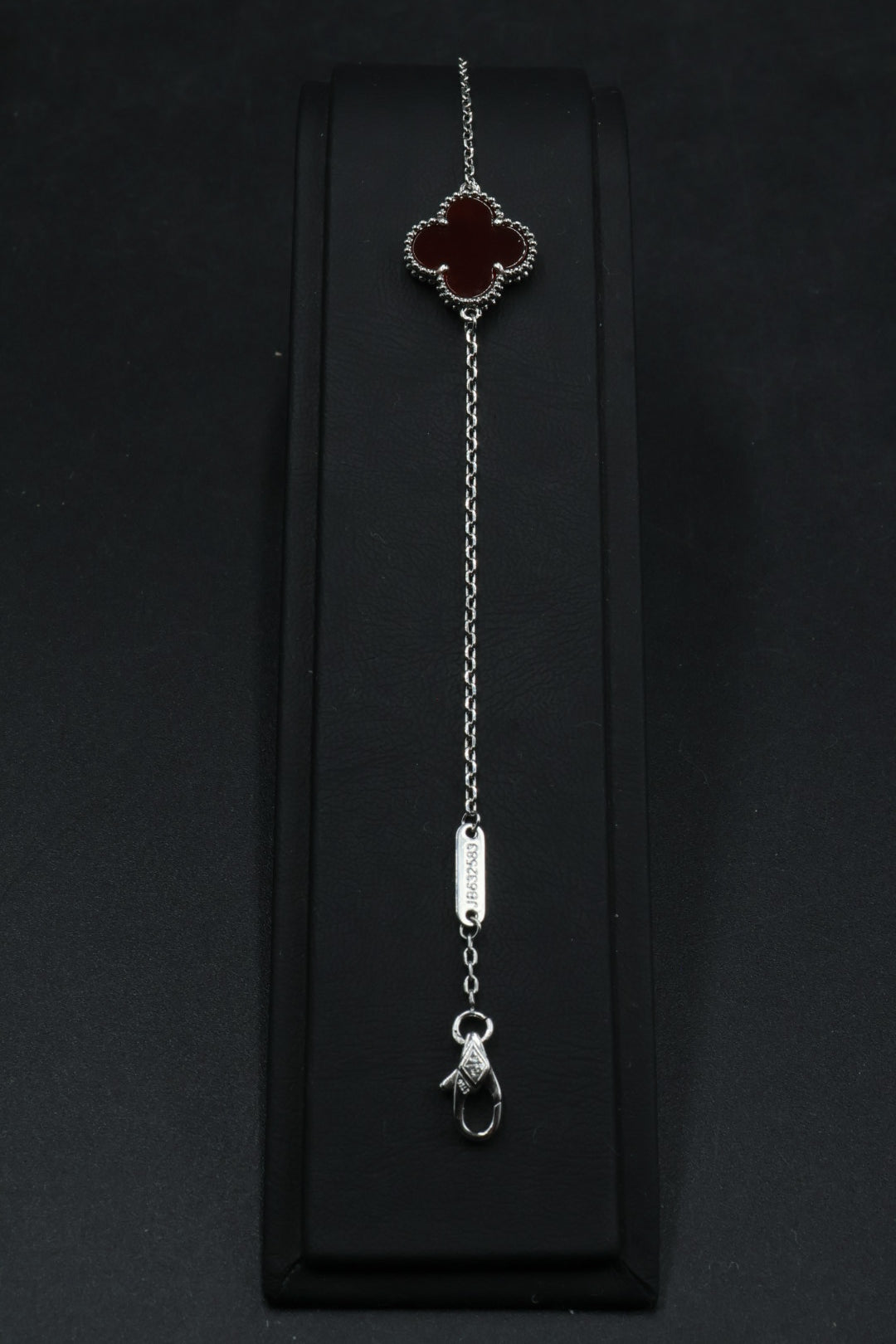 Pulsera VCA Sweet Alhambra 1:1 Silver Cornalina.