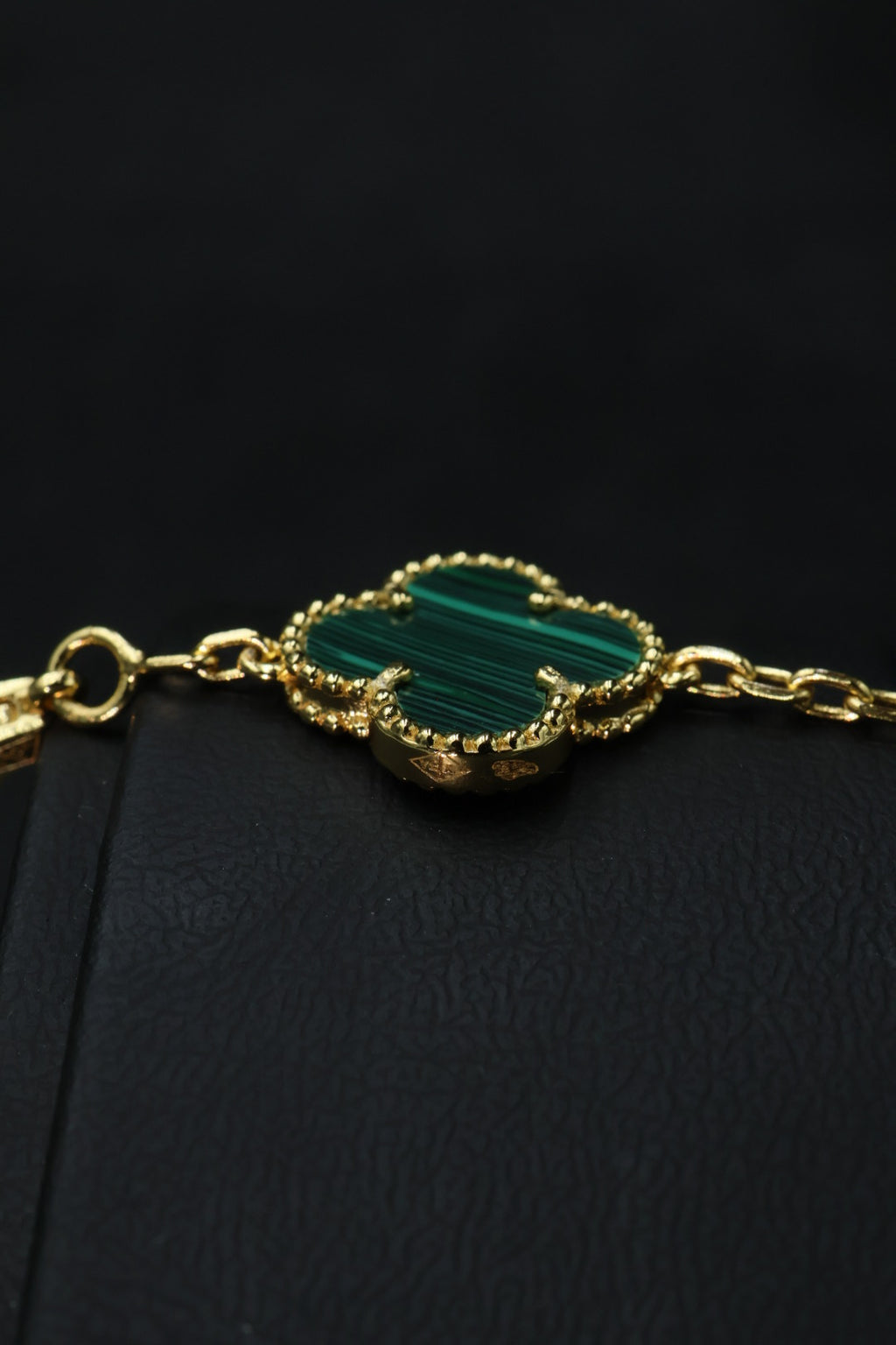 Pulsera VCA Plata .925 1:1 Vintage Alhambra, 5 Malaquita / Gold