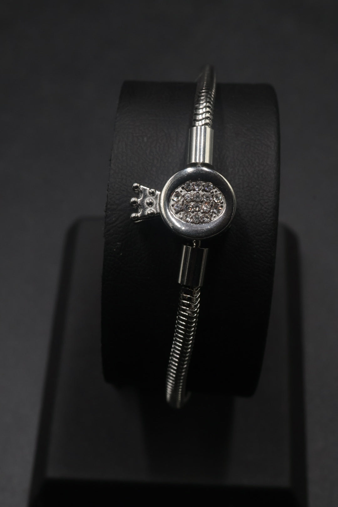Pulsera tipo Pandora 8.