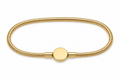 Pulsera dorada tipo Pandora 5.