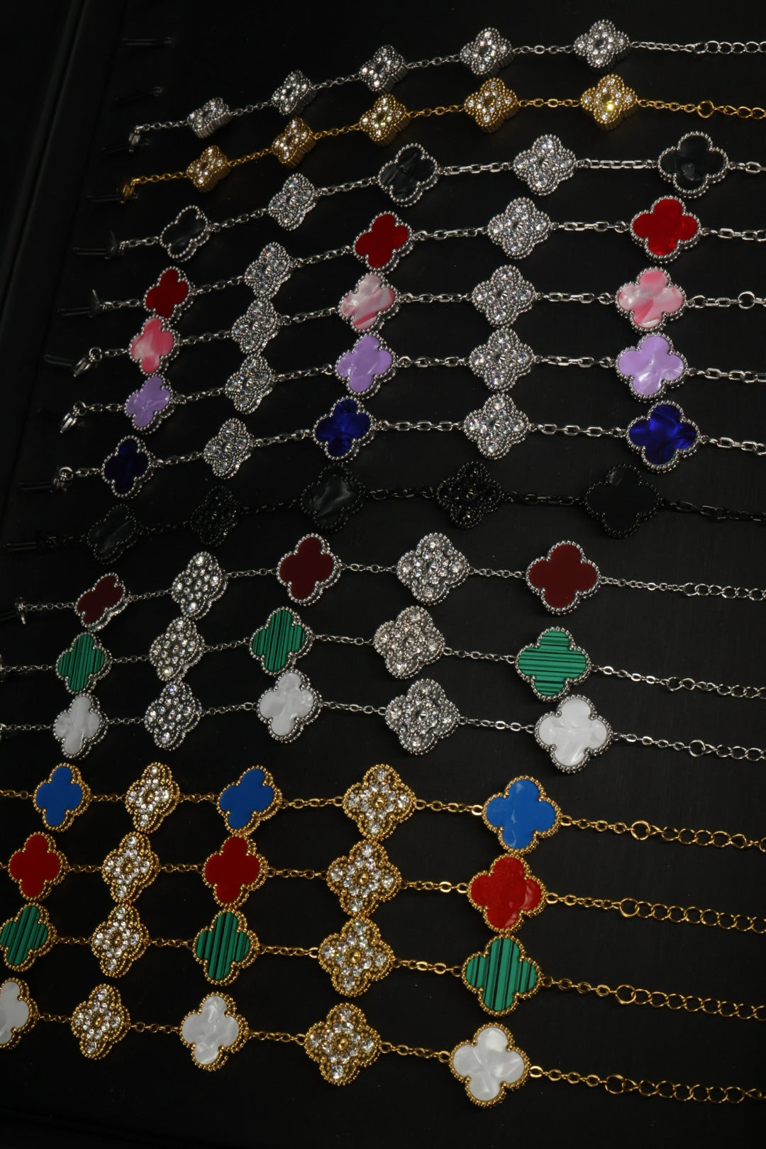 Paquete Emprendedores 10 Pulseras Trébol con Zirconias 15 mm. 3 en 1 / Mármol.