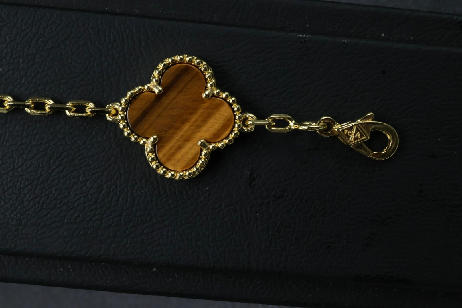 Pulsera VCA Alhambra 1:1 Gold Ojo de Tigre