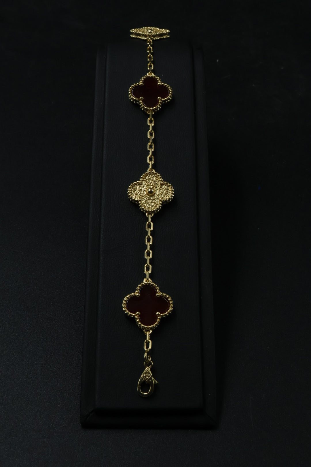 Pulsera VCA Alhambra 1:1 Gold Cornalina - Textura