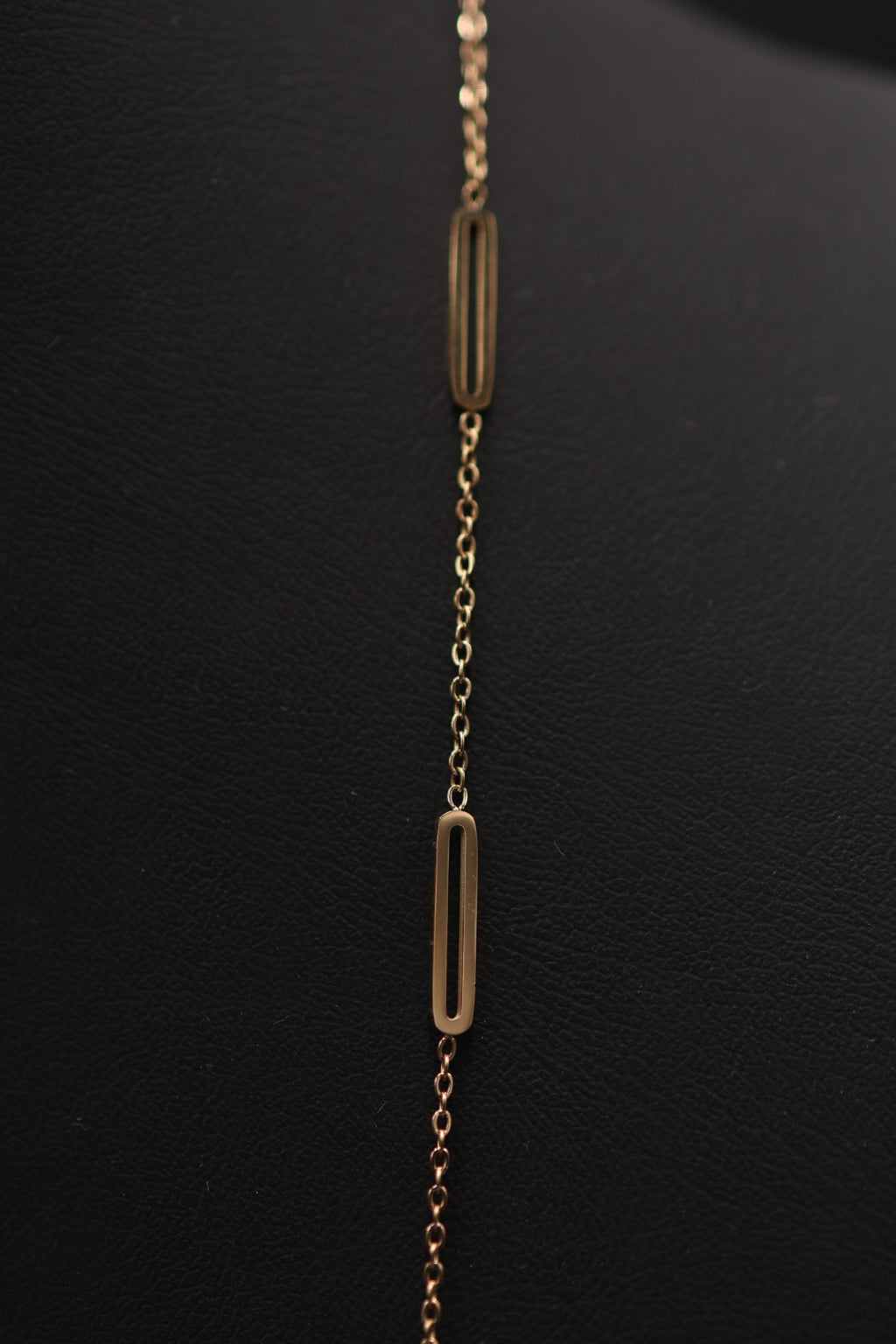Collar con dije Numérico Doble Vista.