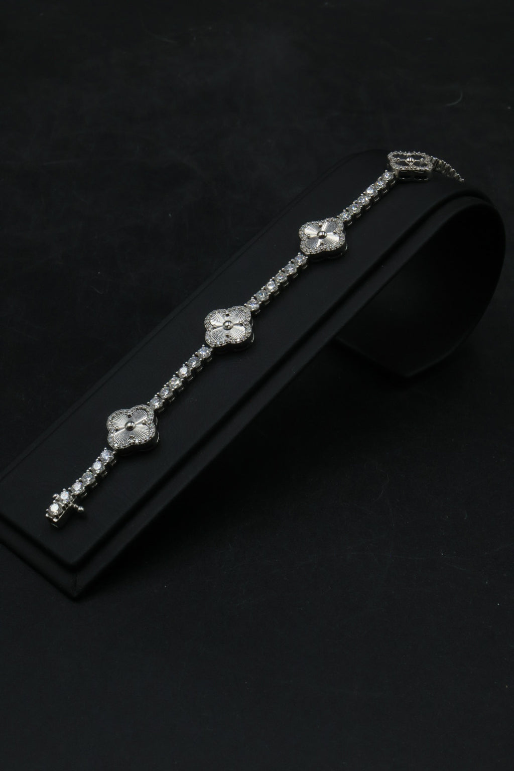 Pulsera Tenis Clover - Moissanita