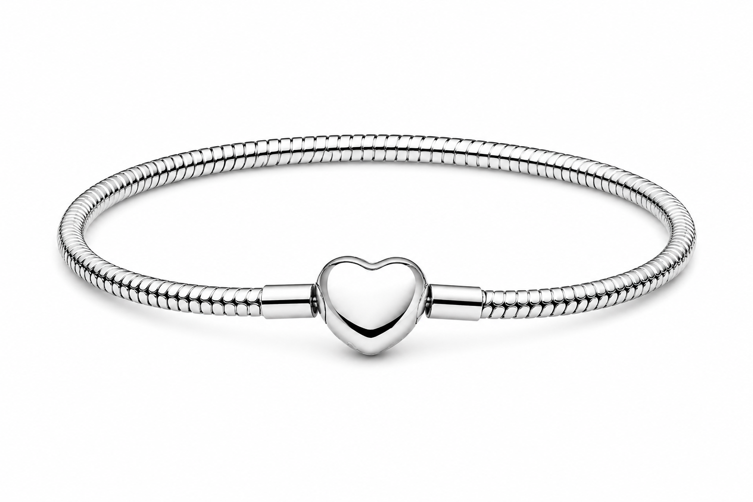 Pulsera tipo Pandora 4.