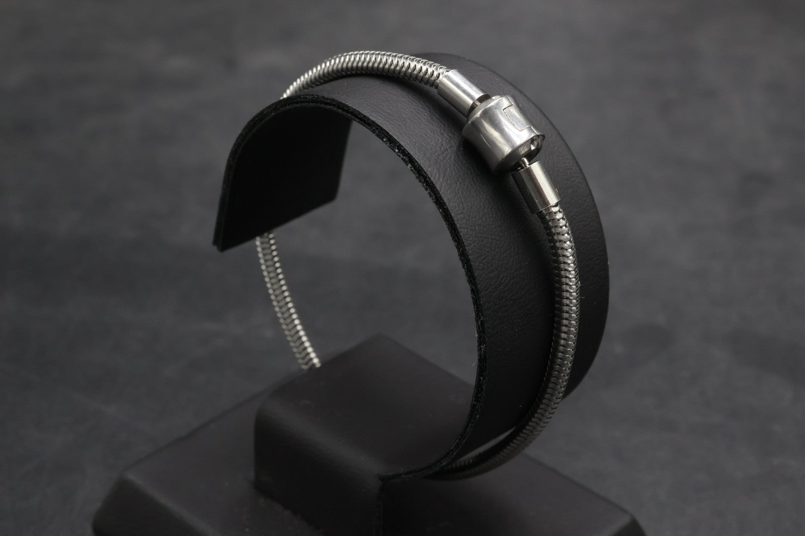 Pulsera tipo Pandora 6.