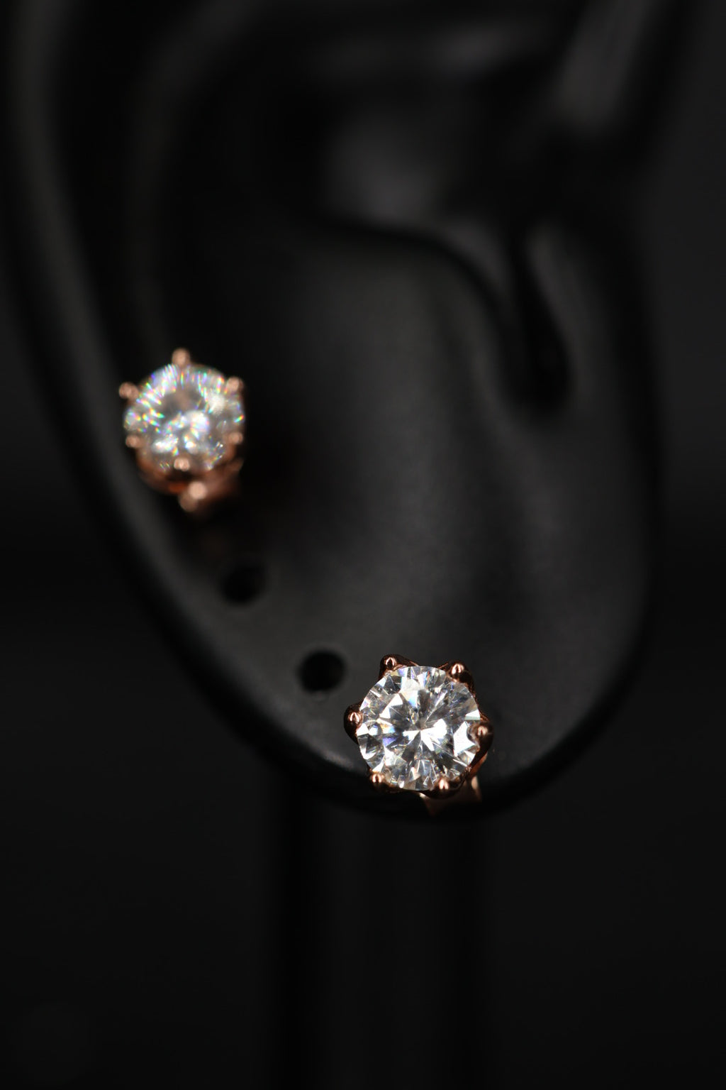 Aretes Plata .925 Baño de Oro Rosa - Moissanita D 0.5 ct.