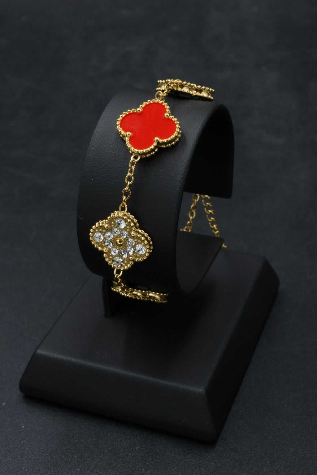 Pulsera Trébol 15 mm con Zirconias 3 en 1 Dorado - Rojo