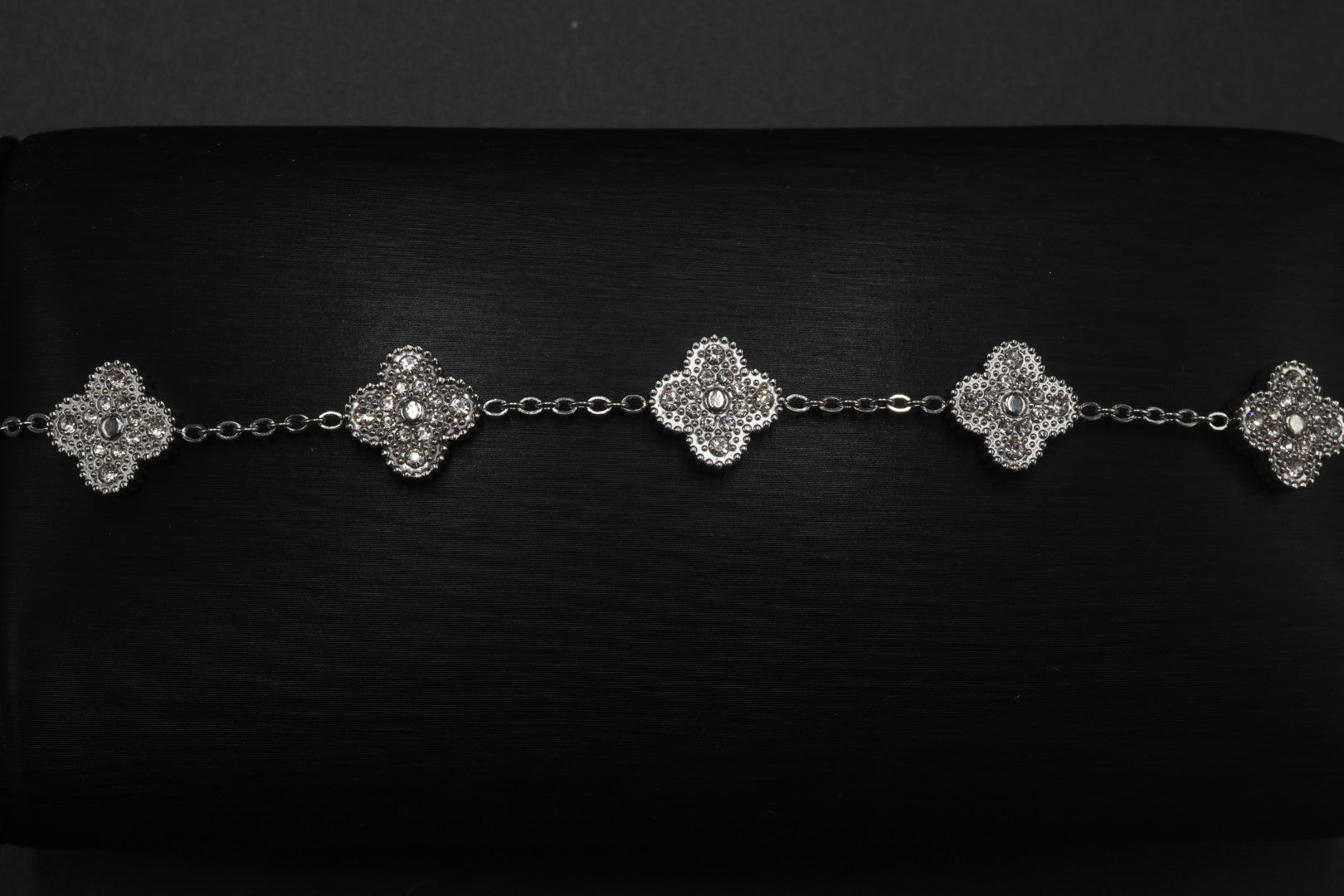 Pulsera Trébol 13 mm Full Zirconias Plateado
