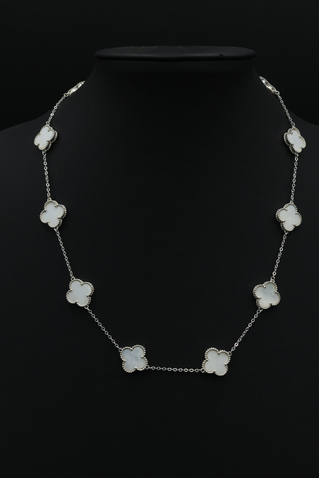 Collar 10 trébol grandes en plata 9.25 S925
