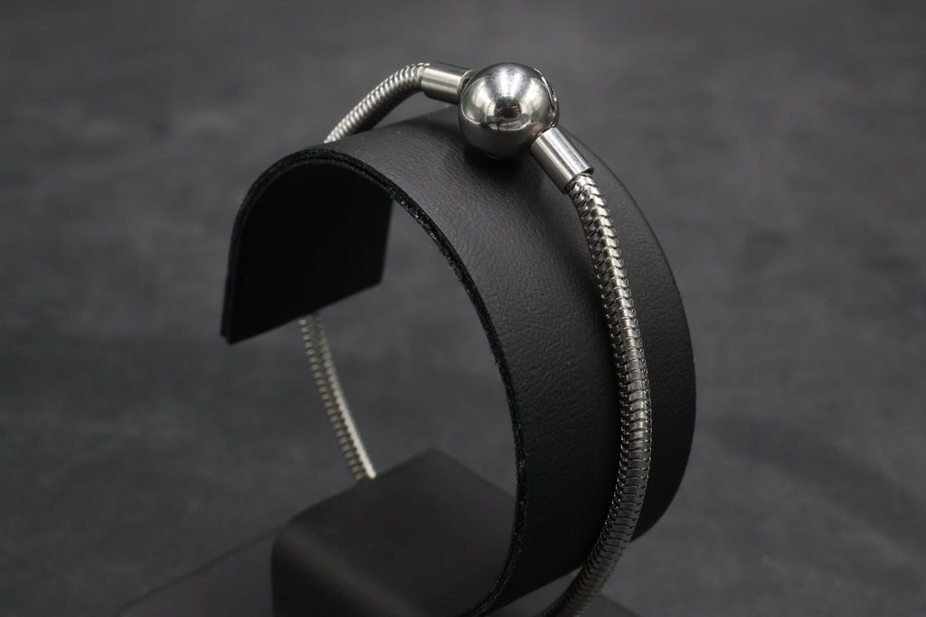 Pulsera tipo Pandora 7.