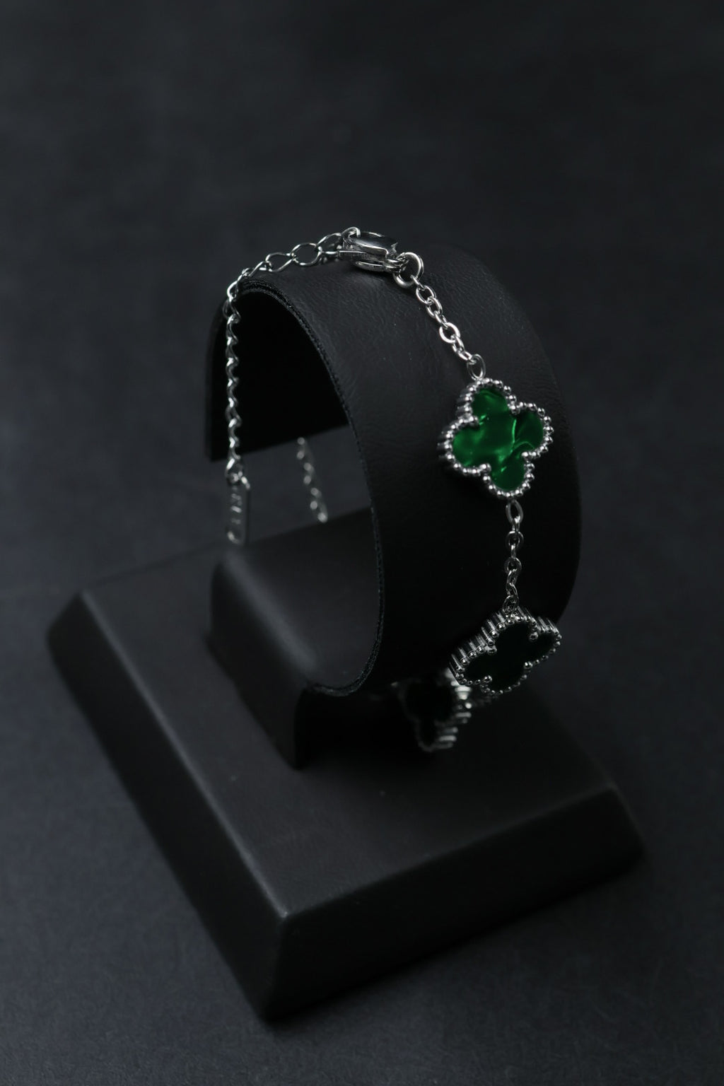 Pulsera Plateada Trébol 13 mm Mármol - Verde.