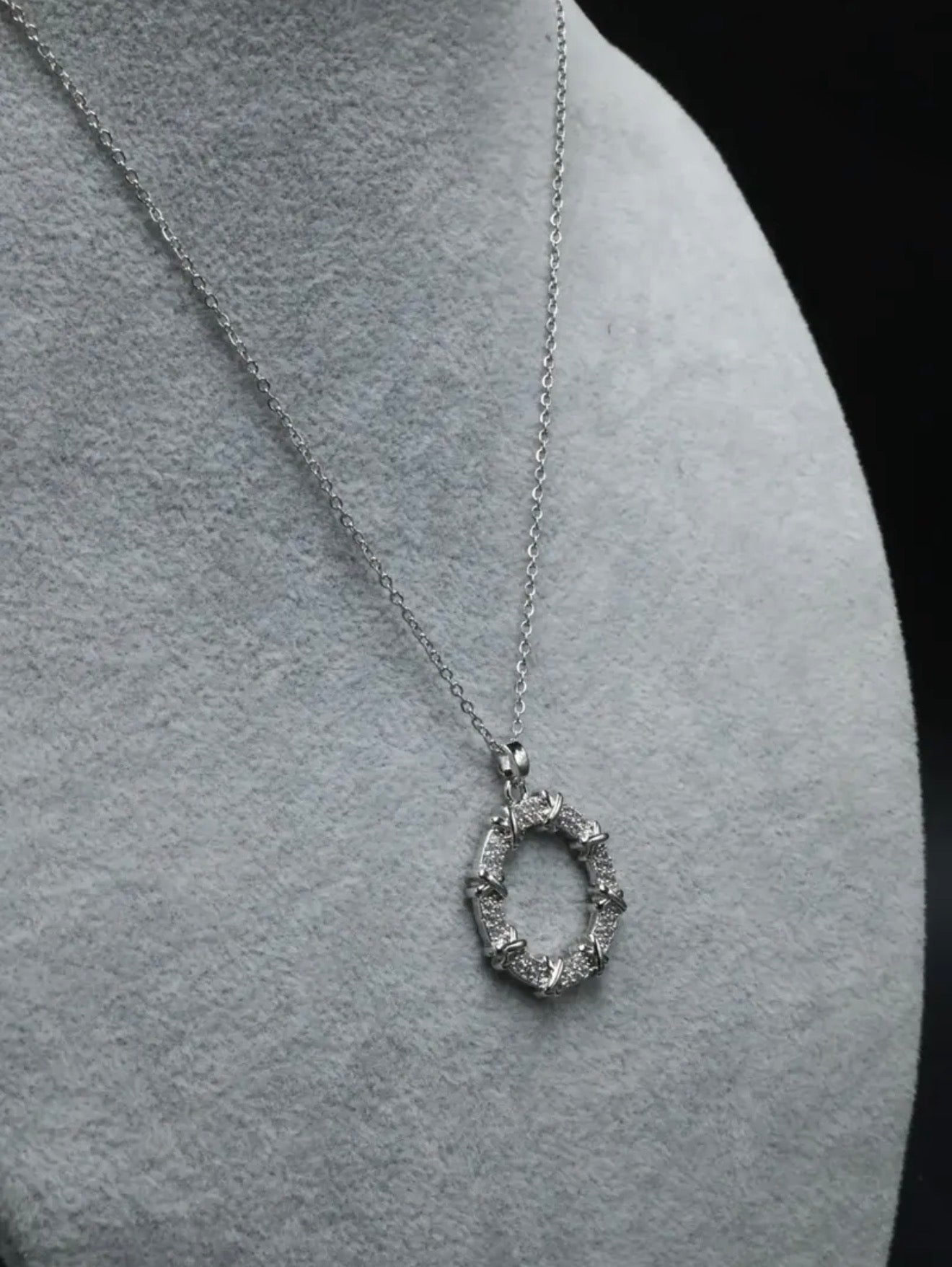 Collar Clavo Full Zirconias - Plateado.