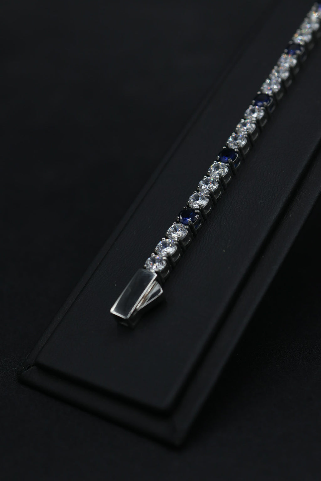 Pulsera Tenis con Zirconias Azul - Plateado 5 mm