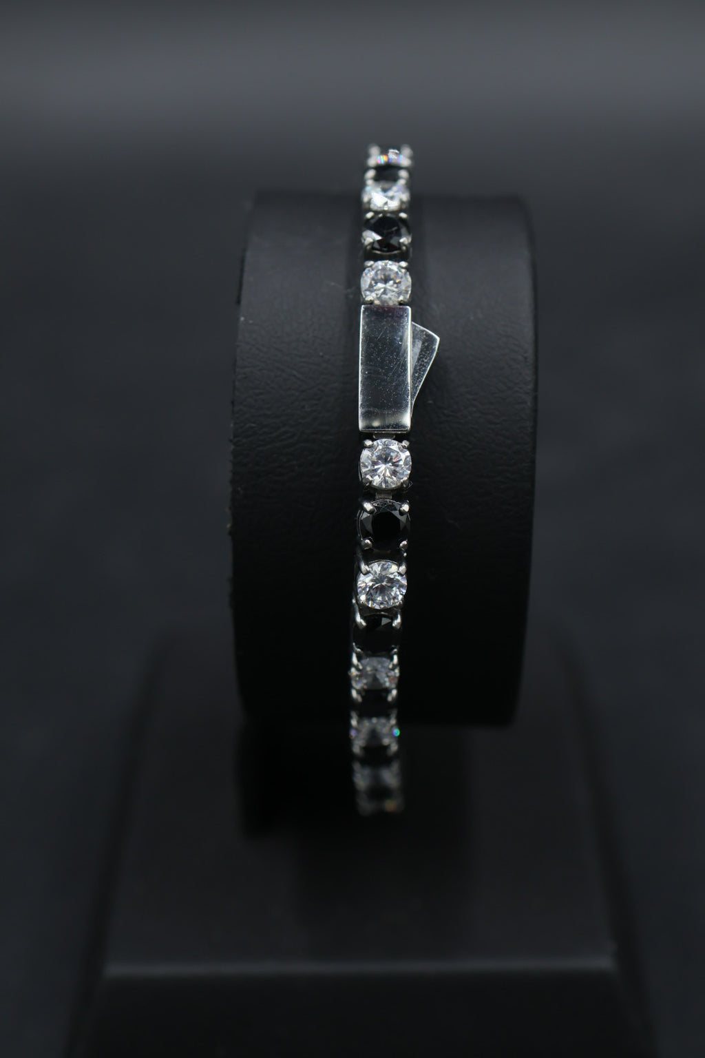 Pulsera Tenis con Zirconias Negro - Plateado 5 mm