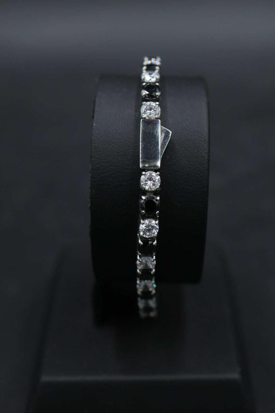 Pulsera Tenis con Zirconias Negro - Plateado 5 mm