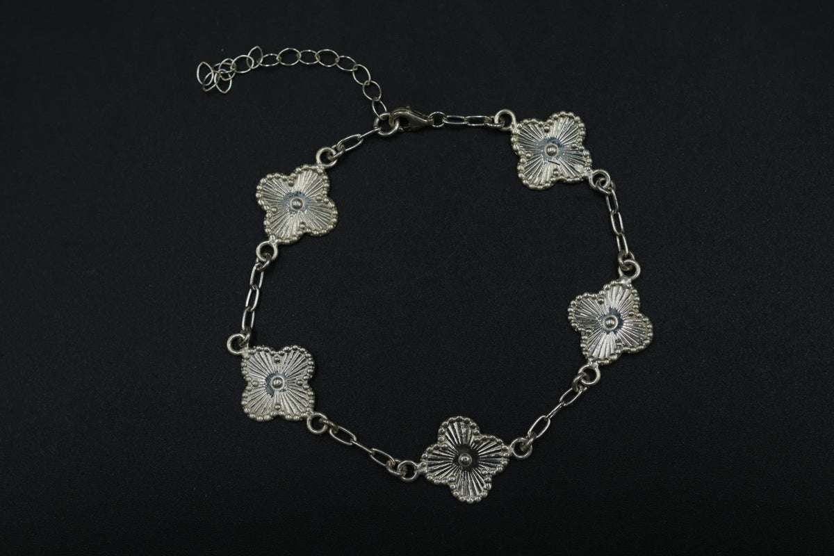Pulsera Trébol Láser en Plata 9.25 S925