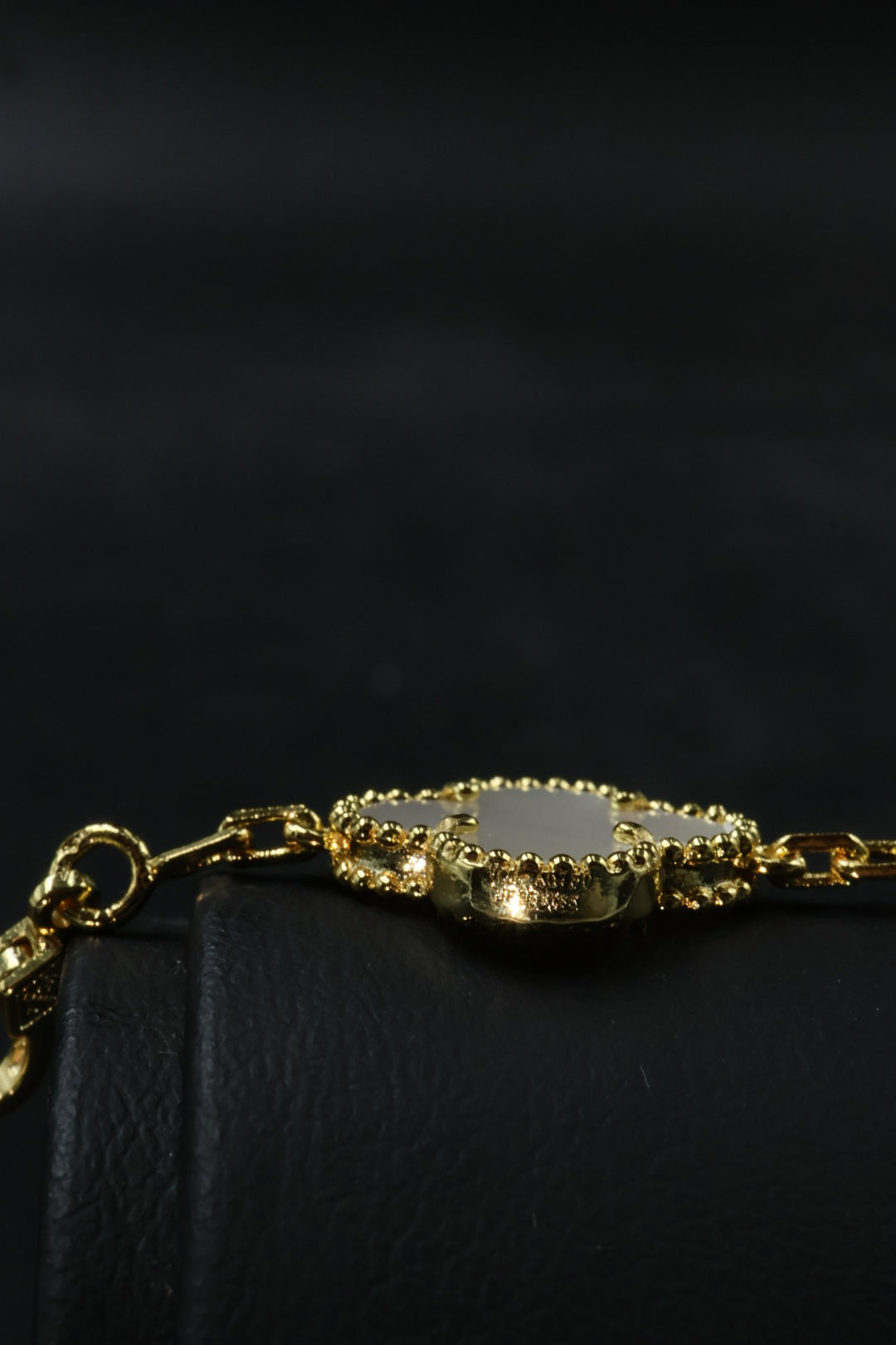 Pulsera VCA Alhambra 1:1 Gold Nácar - Diamonds