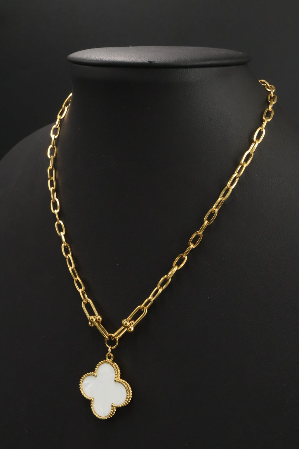 Collar Grande 1 trébol - Dorado / Blanco.