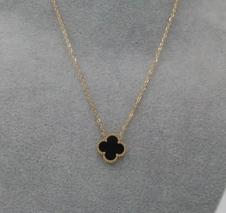 Collar 1 trébol - Dorado / Negro.