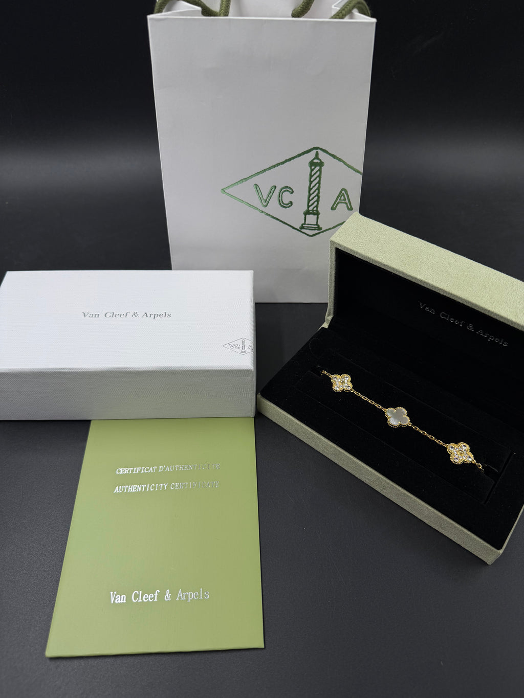 Pulsera VCA Alhambra 1:1 Gold Nácar - Diamonds