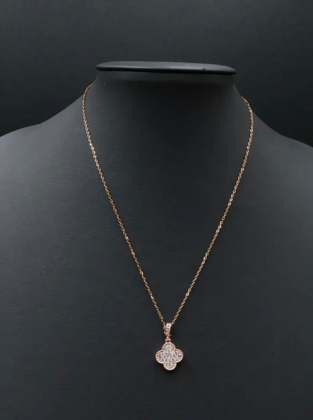 Collar 1 trébol - Rose Gold Zirconias.