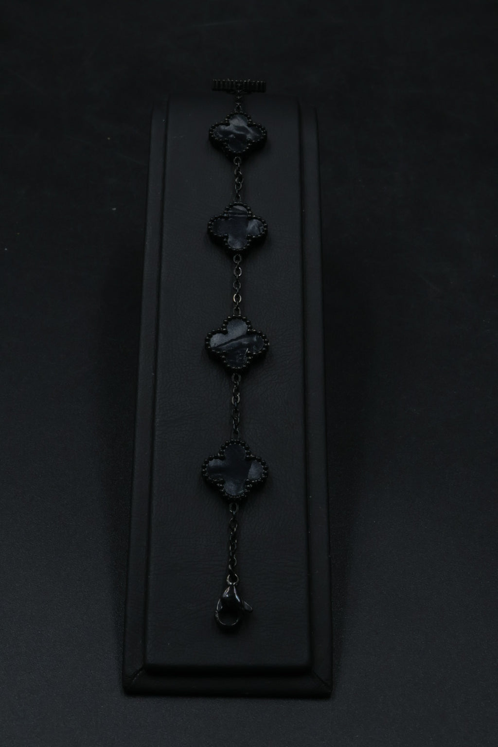 Pulsera Negra Trébol 13 mm Mármol - Negro.