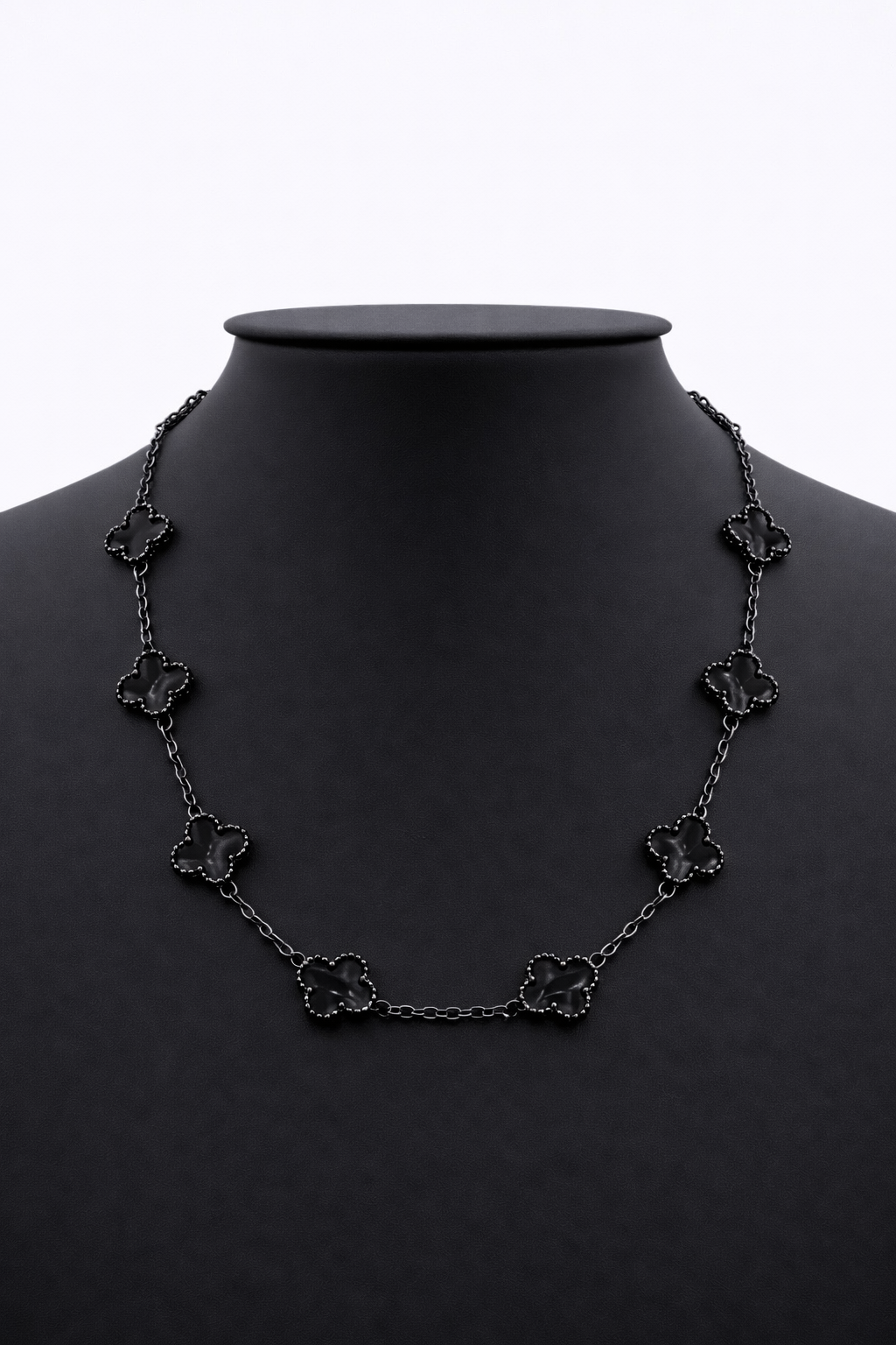 Collar Trébol 13 mm Negro Marmolado. - Negro.