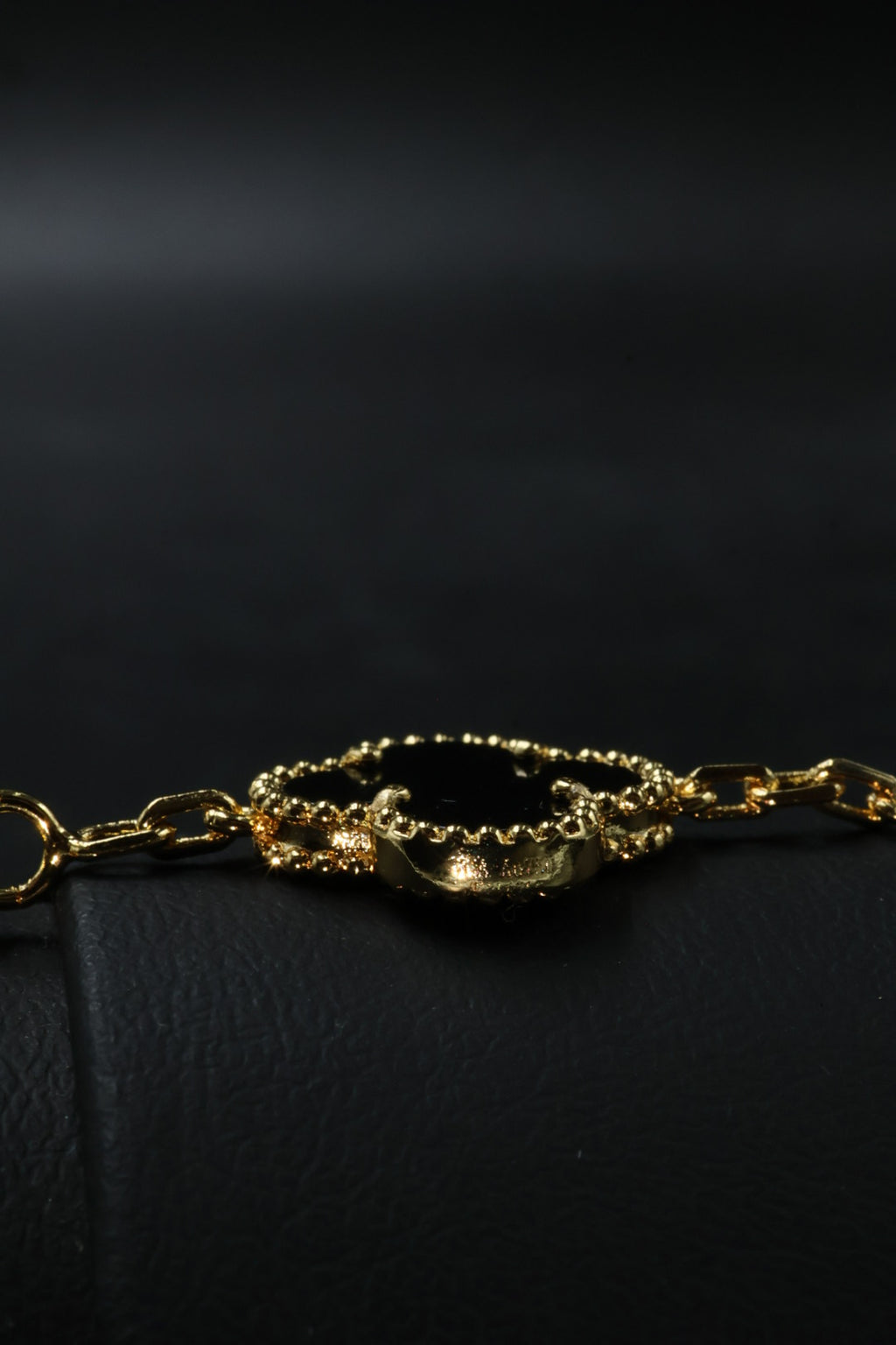 Pulsera VCA Alhambra 1:1 Gold Onyx - Diamonds