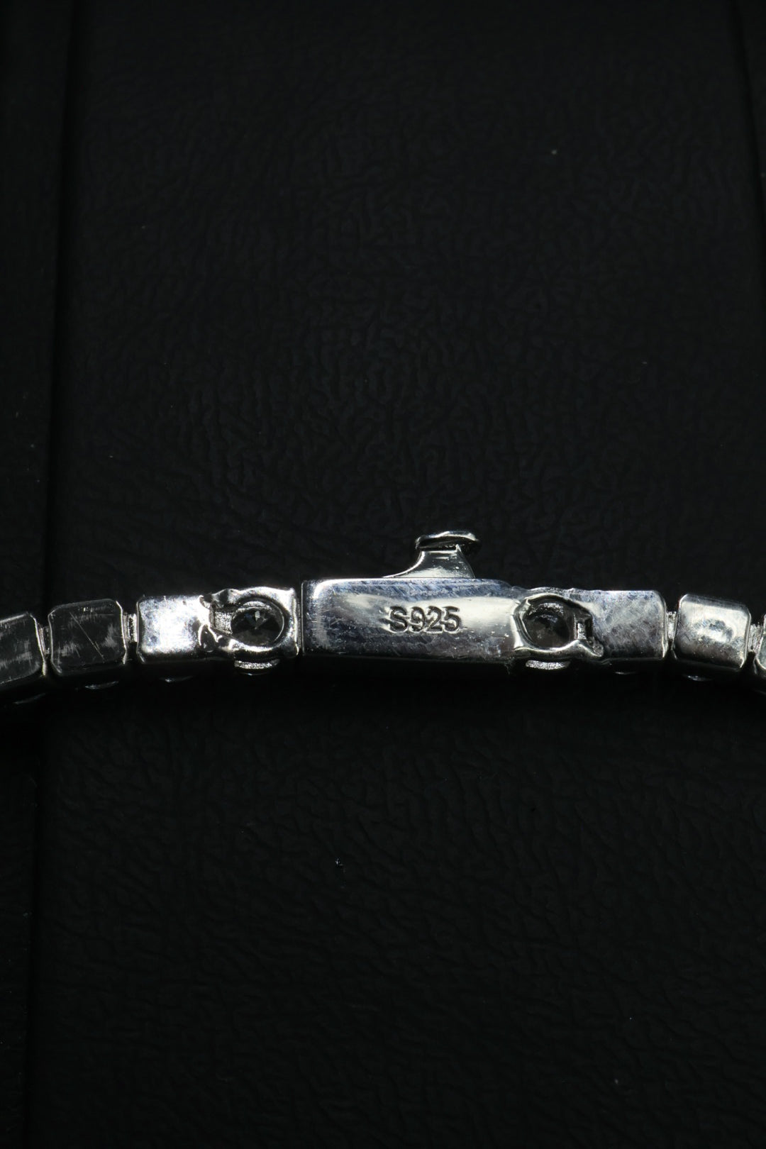 Pulsera Tenis -  Broche de un toque 3 mm.
