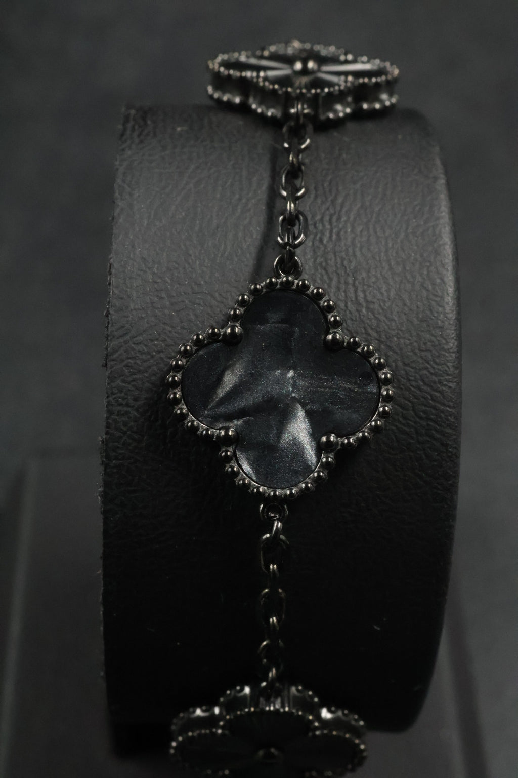 Pulsera Trébol Negro Mármol- Láser Negro.