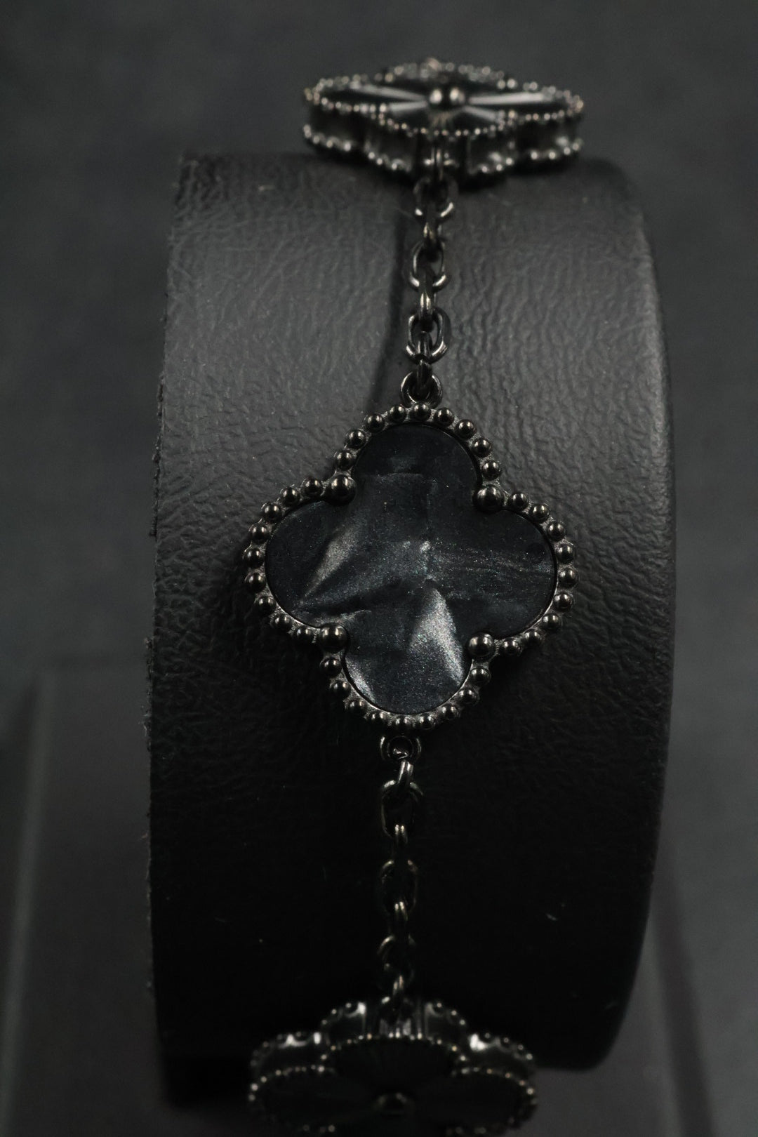Pulsera Trébol Negro Mármol- Láser Negro.
